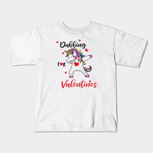 Valentines Shirt, Dabbing Unicorn Heart, Gift and Décor Idea Kids T-Shirt